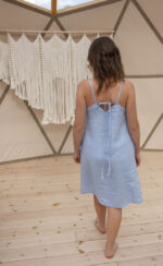 linen-knee-length-dress